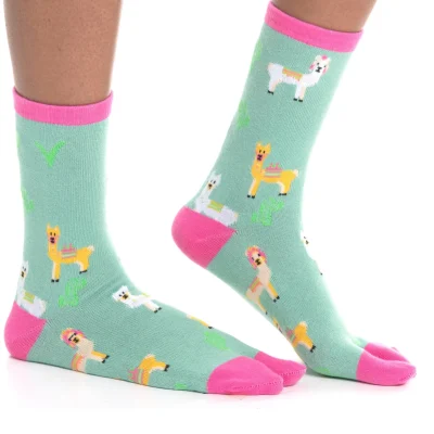 1 Pair - V-Toe Flip Flop Tabi Socks - Green Llamas